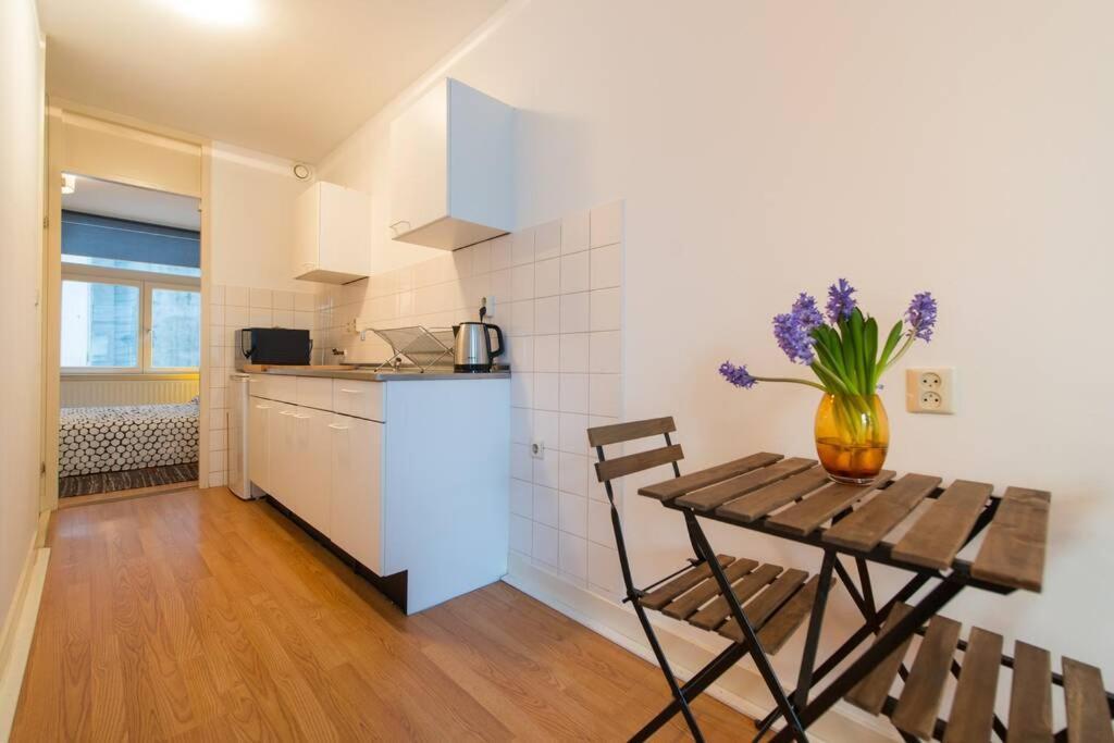 Charming Apartment In City Center Amsterdam Luaran gambar